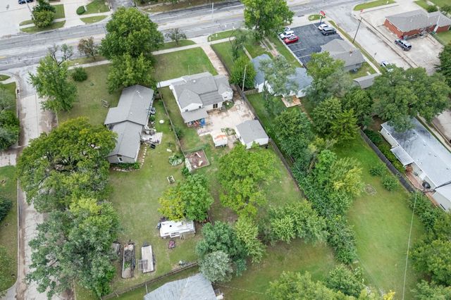 3604 W Central, Wichita, KS 67203