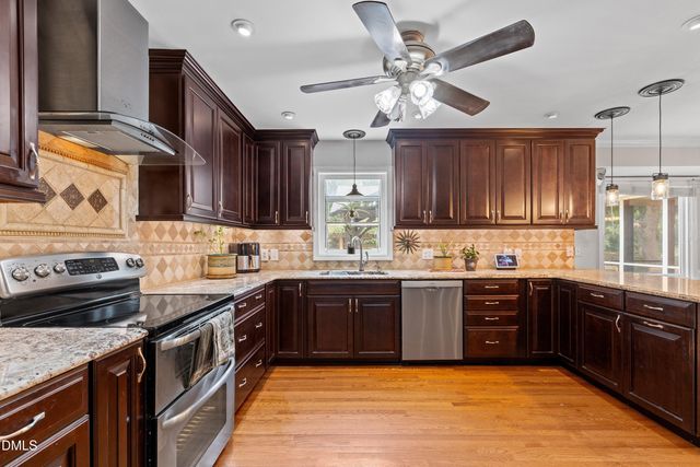 2802 Camfield Place, Garner, NC 27529