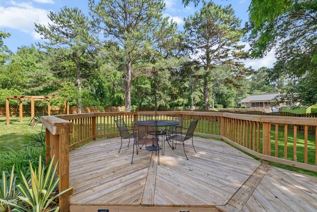 2802 Camfield Place, Garner, NC 27529