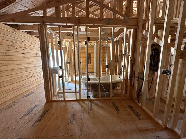 447 Griffin Rd, Hardy, AR 72542