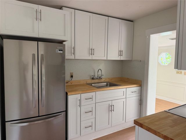 3815 W DE LEON STREET, Tampa, FL 33609