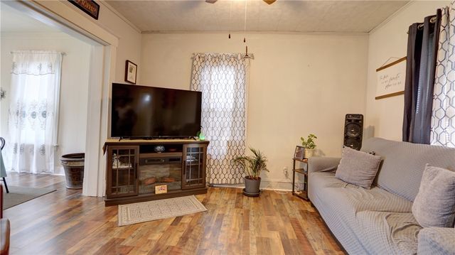 32 Grant Avenue, Geneva City, NY 14456