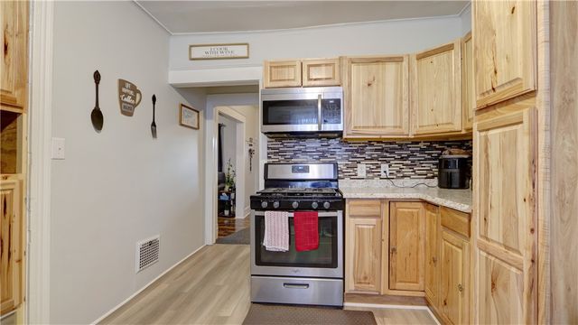 32 Grant Avenue, Geneva City, NY 14456