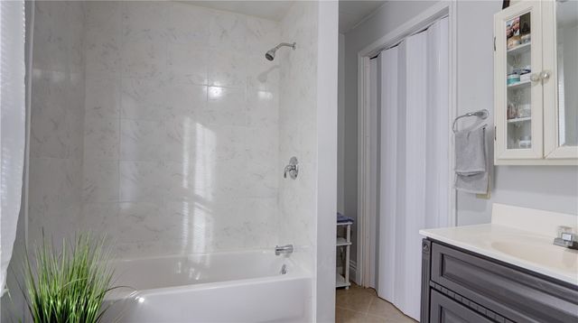 32 Grant Avenue, Geneva City, NY 14456