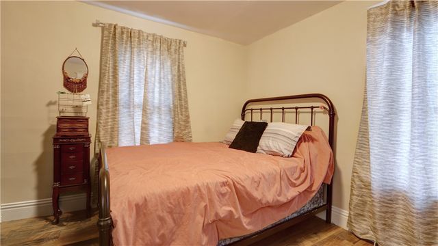 32 Grant Avenue, Geneva City, NY 14456