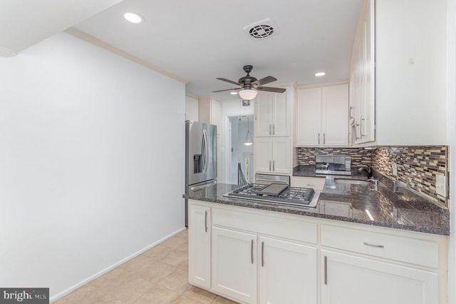 3108 BATTERSEA LN, Alexandria, VA 22309