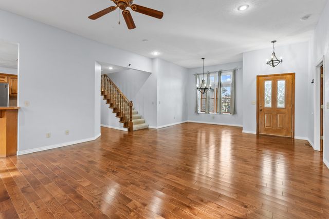 3774 W Suzanne Street, Battlefield, MO 65619