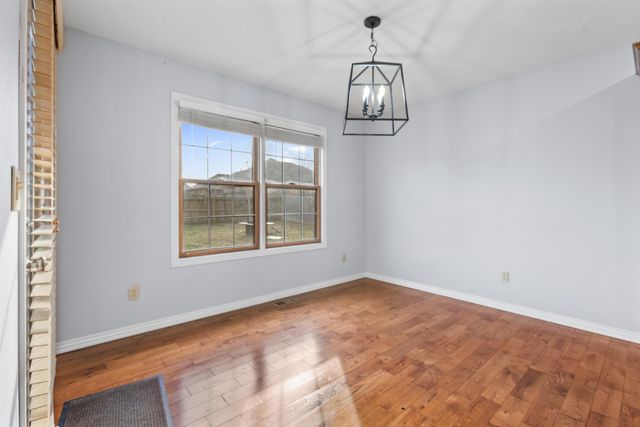 3774 W Suzanne Street, Battlefield, MO 65619