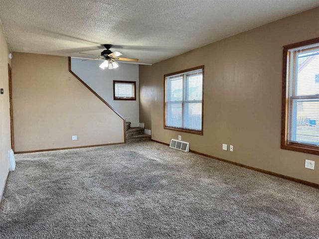 411 UNION STREET, Neenah, WI 54956