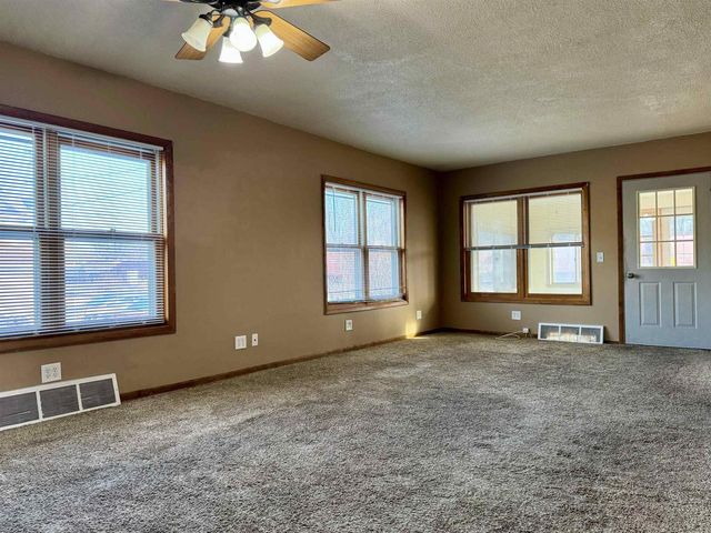 411 UNION STREET, Neenah, WI 54956