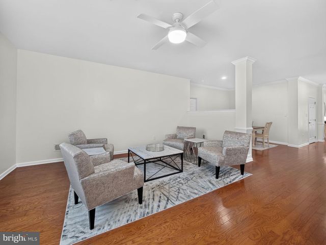 4367 COLONIAL LN, Center Valley, PA 18034