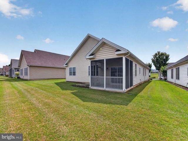 4367 COLONIAL LN, Center Valley, PA 18034