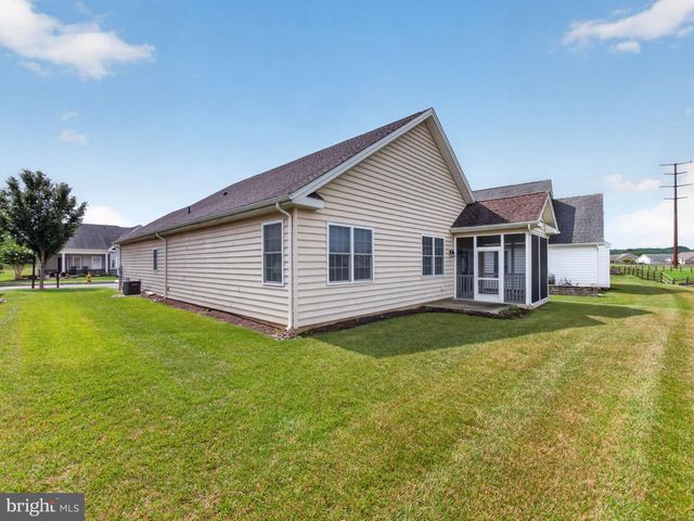 4367 COLONIAL LN, Center Valley, PA 18034
