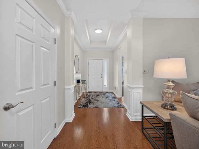 4367 COLONIAL LN, Center Valley, PA 18034