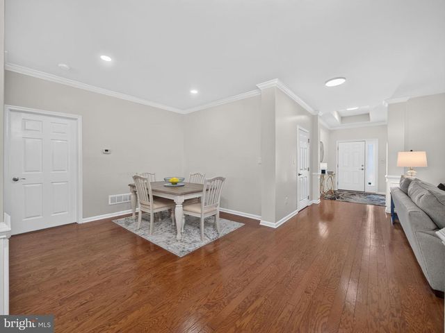 4367 COLONIAL LN, Center Valley, PA 18034