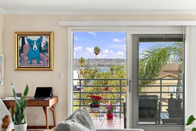 3826 Kendall St 3, San Diego, CA 92109