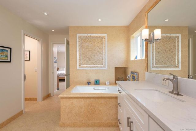 3826 Kendall St 3, San Diego, CA 92109