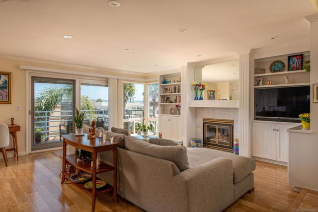 3826 Kendall St 3, San Diego, CA 92109