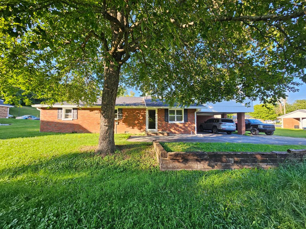 80 Combest Street, Liberty, KY 42539