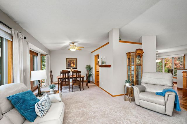 9303 Washburn Avenue N, Brooklyn Park, MN 55444