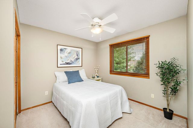 9303 Washburn Avenue N, Brooklyn Park, MN 55444