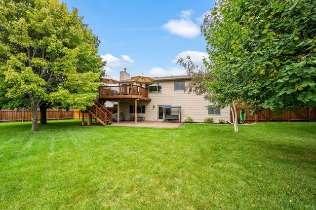 9303 Washburn Avenue N, Brooklyn Park, MN 55444