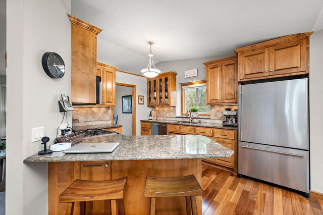9303 Washburn Avenue N, Brooklyn Park, MN 55444