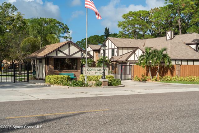 605 Saint Albans Court W 18h, Melbourne, FL 32904