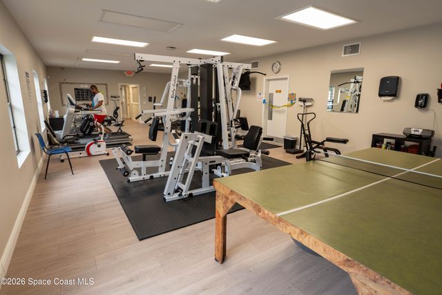 605 Saint Albans Court W 18h, Melbourne, FL 32904