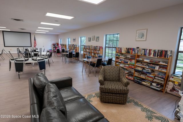 605 Saint Albans Court W 18h, Melbourne, FL 32904