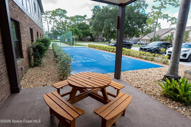 605 Saint Albans Court W 18h, Melbourne, FL 32904