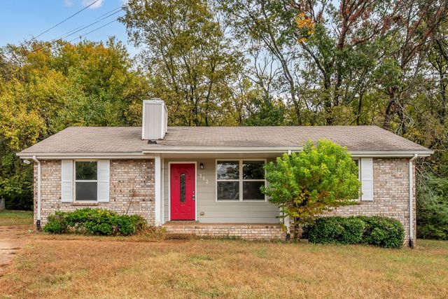 212 Trailway Cir, Nashville, TN 37207