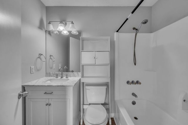 212 Trailway Cir, Nashville, TN 37207