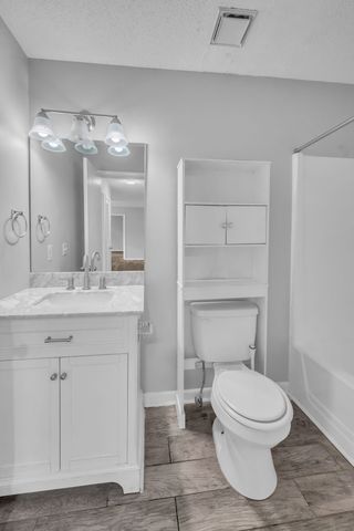 212 Trailway Cir, Nashville, TN 37207