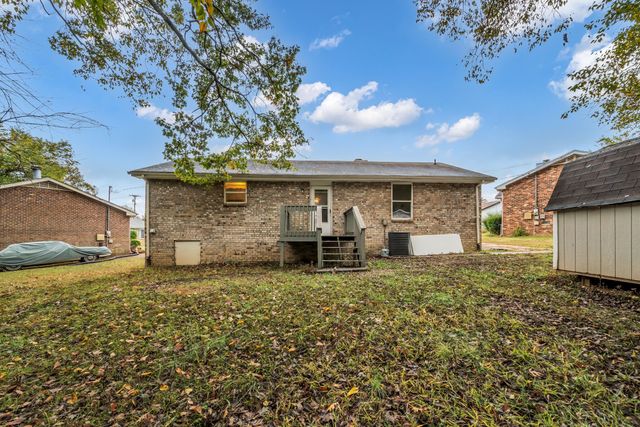 212 Trailway Cir, Nashville, TN 37207