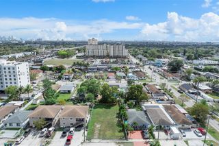 2780 NW 56th St, Miami, FL 33142