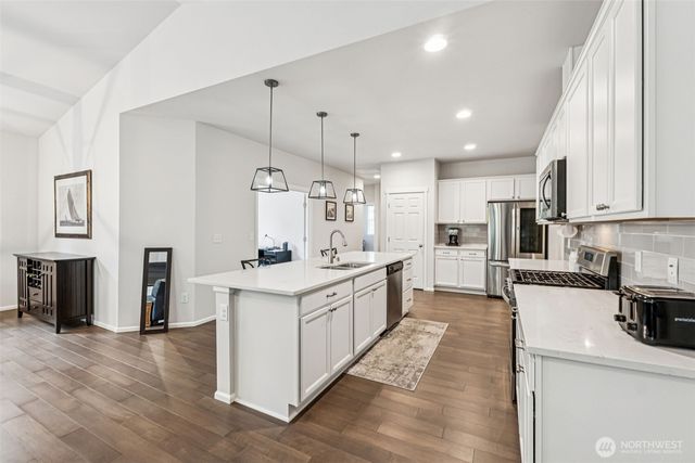 1028 Alpine View Drive, Mount Vernon, WA 98274