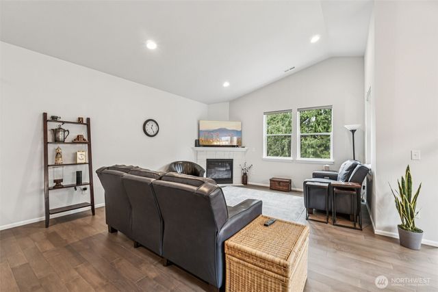 1028 Alpine View Drive, Mount Vernon, WA 98274