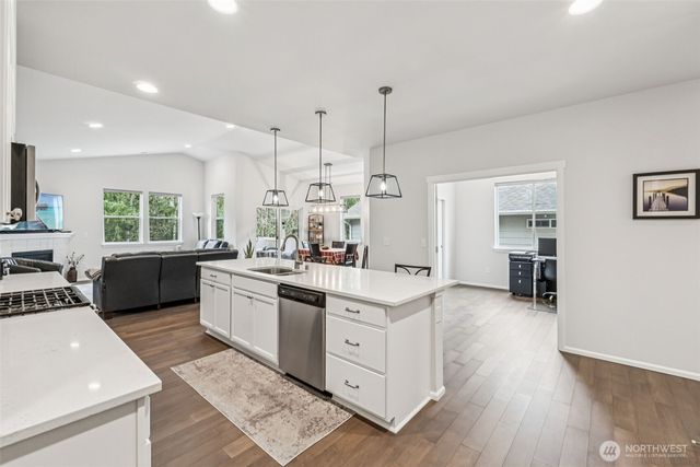 1028 Alpine View Drive, Mount Vernon, WA 98274