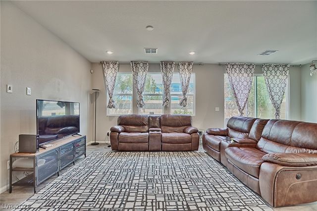 5546 Lushan Street, Las Vegas, NV 89148