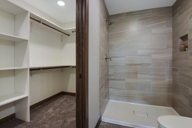 5607 Moss Trail, Eau Claire, WI 54701