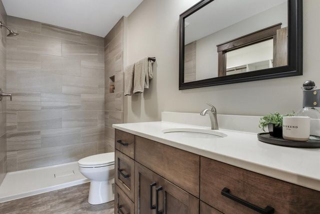 5607 Moss Trail, Eau Claire, WI 54701