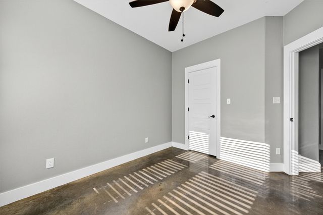 1501 S 7th Avenue, Denison, TX 75020