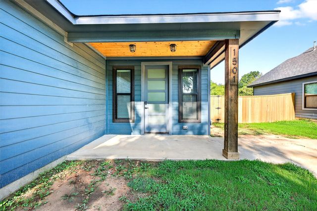 1501 S 7th Avenue, Denison, TX 75020