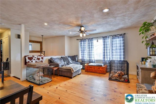 370 Gaffney Hill Road, Williams Twp, PA 18042