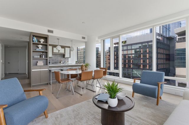 100 Lovejoy Wharf PH2D, Boston, MA 02114