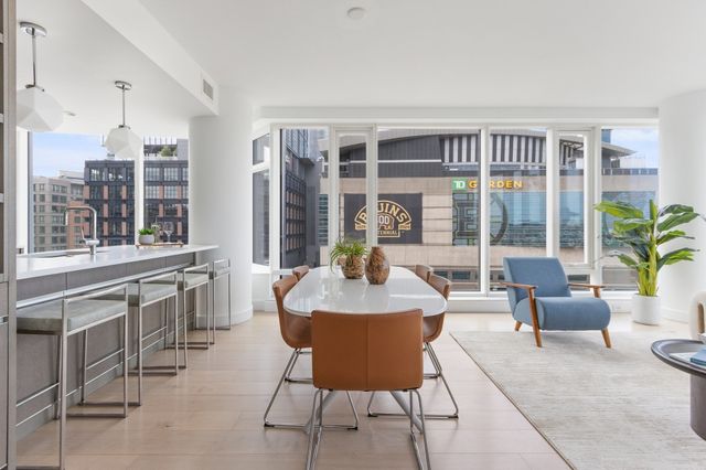 100 Lovejoy Wharf PH2D, Boston, MA 02114