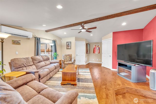 13322 S Machias Road, Snohomish, WA 98290