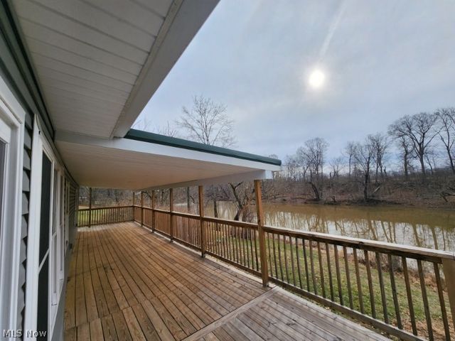 278 Wells Lock Road, Elizabeth, WV 26143