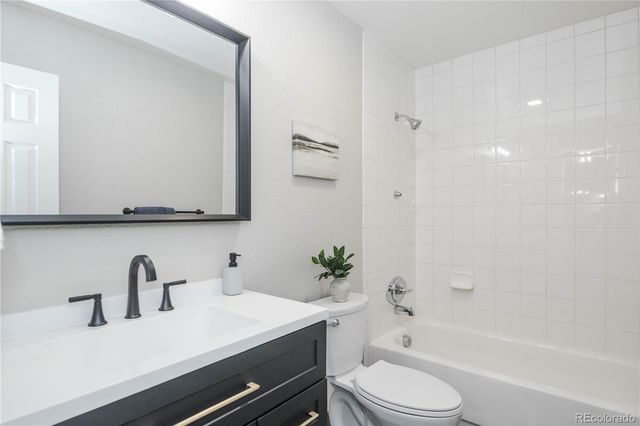 9901 E Evans Avenue 5D, Aurora, CO 80247